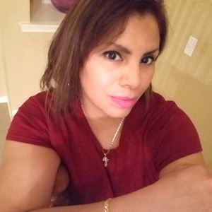 Meet your Posher, Ana